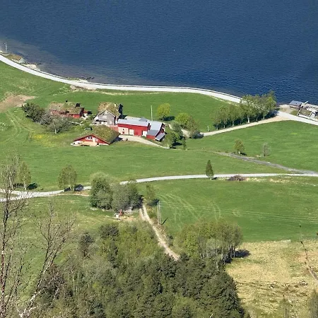 Living In A Nikolai Astrup Motif 96m2 شقة