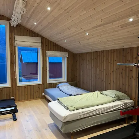 Living In A Nikolai Astrup Motif 96m2