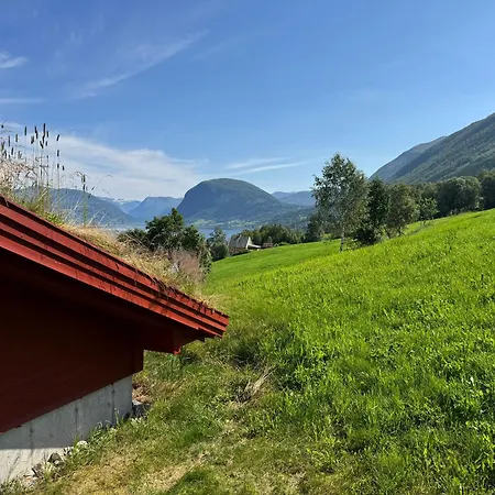 Appartement Living In A Nikolai Astrup Motif 96m2 Vassenden