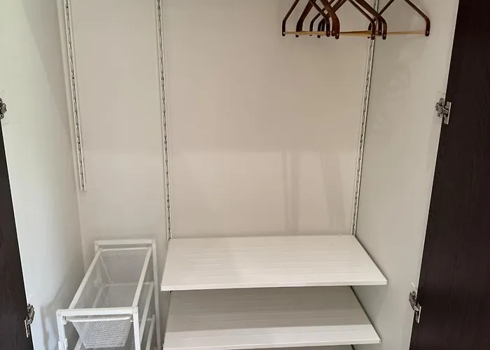 Living In A Nikolai Astrup Motif 96m2 Lejlighed *