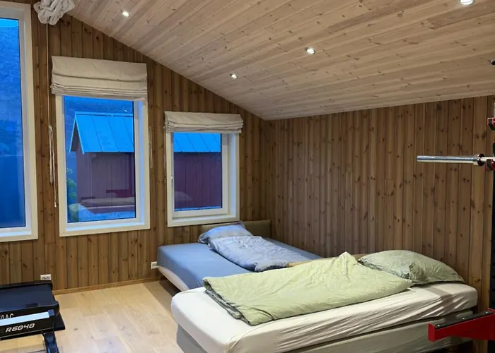 Living In A Nikolai Astrup Motif 96m2