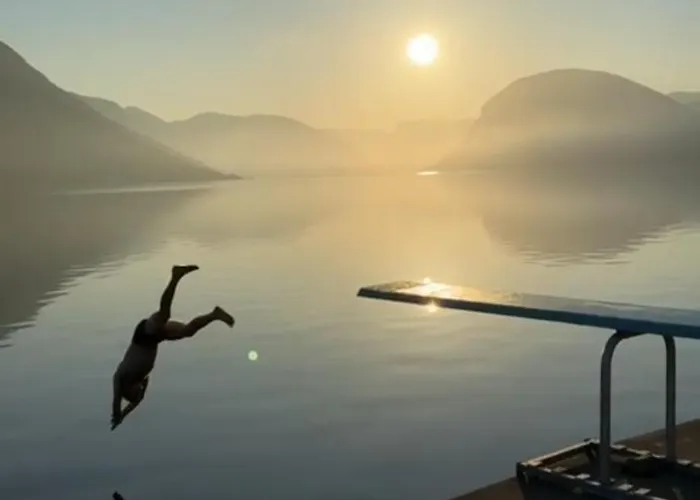 Living In A Nikolai Astrup Motif 96m2